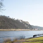 Gemuetliche Rheinblick Residenz
